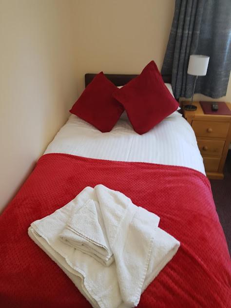 The Station Hotel Alness Esterno foto