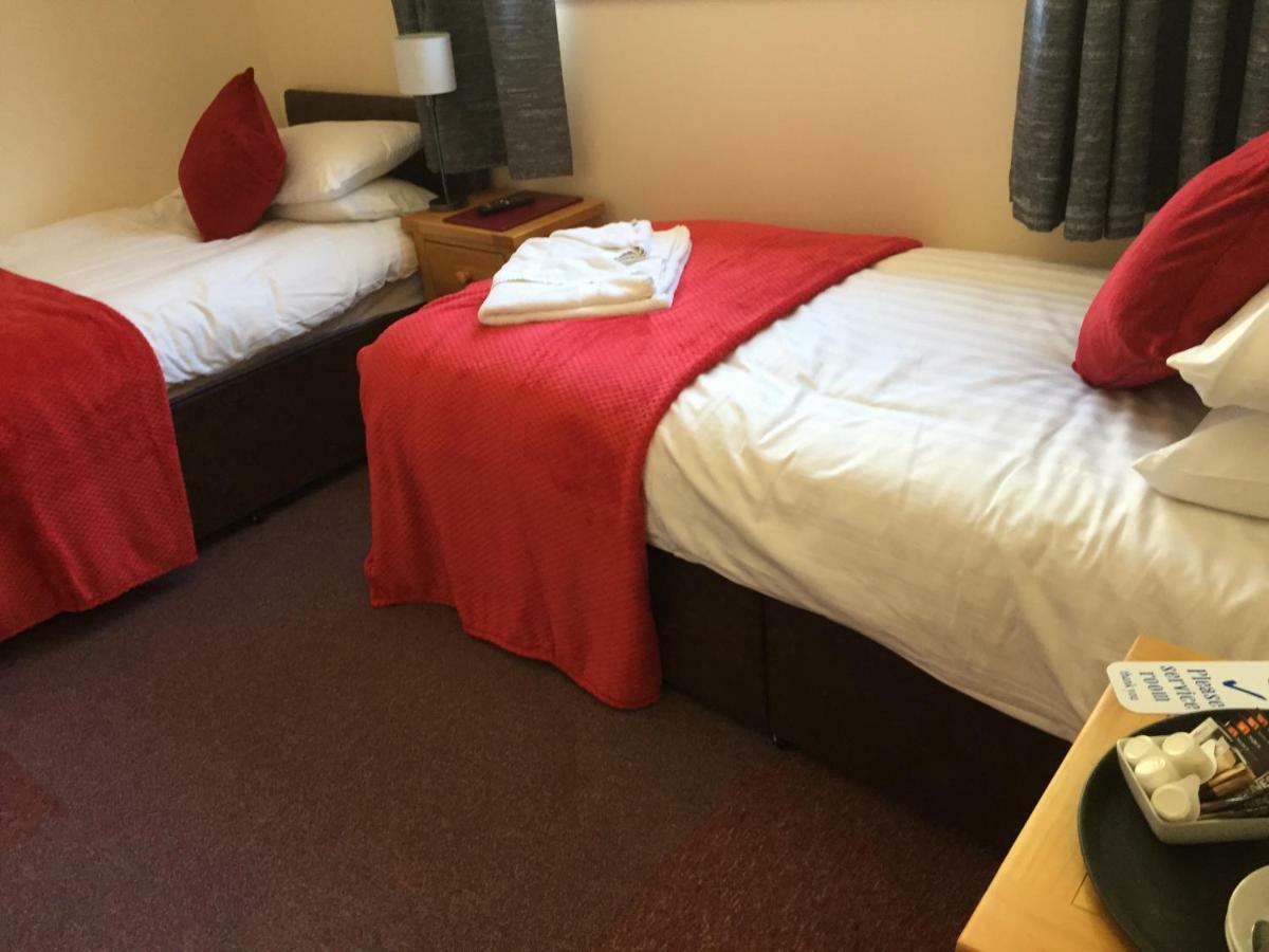 The Station Hotel Alness Esterno foto